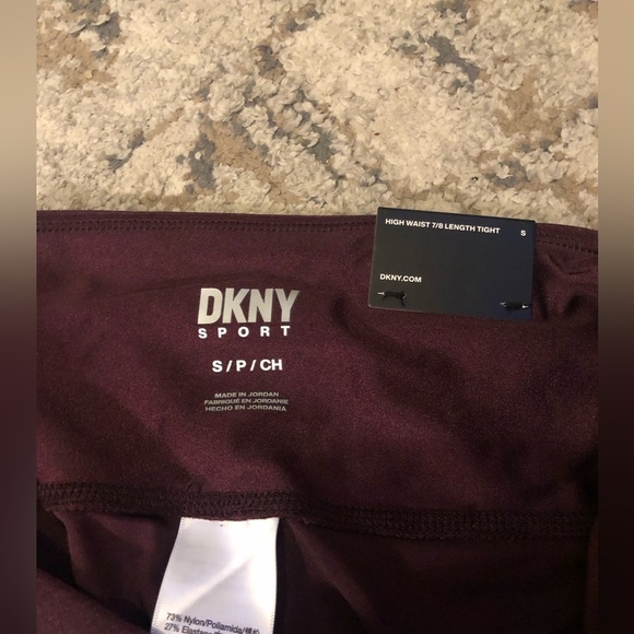 NWT DKNY Sport High Waist 7/8 Length Shiny Leggings - Picture 3 of 5